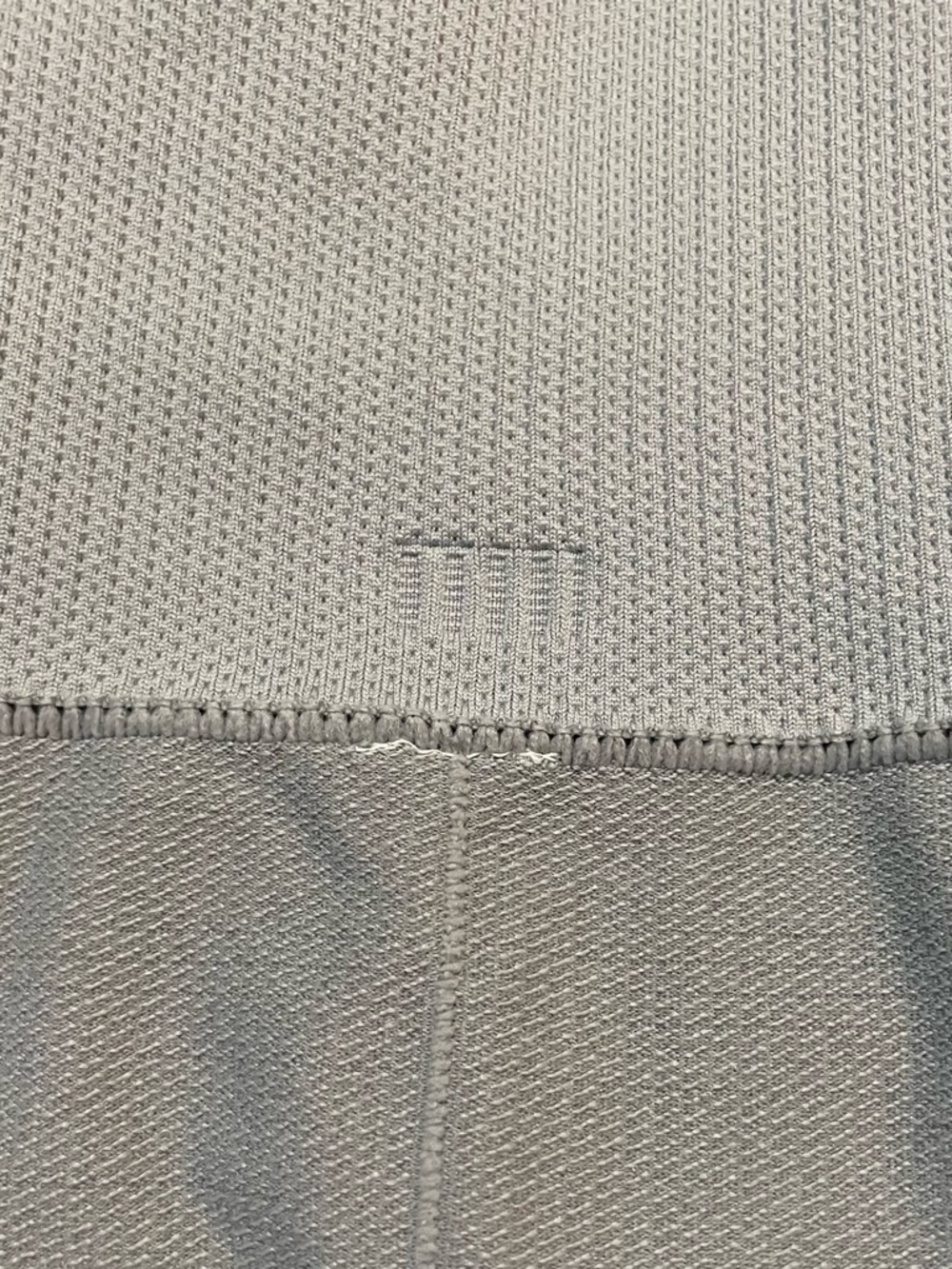 Lululemon Awakening Crop Leggings Gray Size 12 Ruched Mesh - Picture 11 of 11